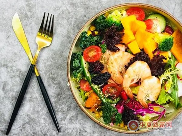 李子白健康轻食加盟